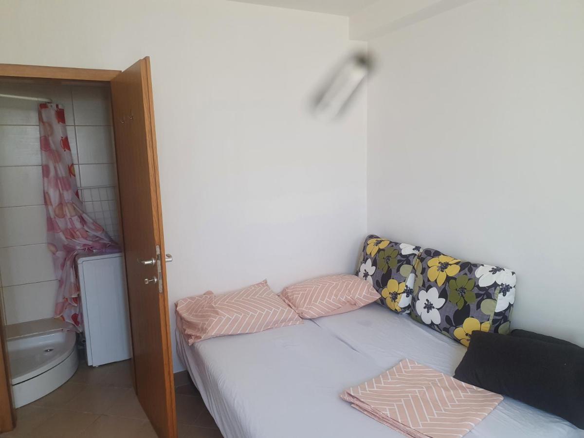 Small Studio Mali Losinj Ngoại thất bức ảnh